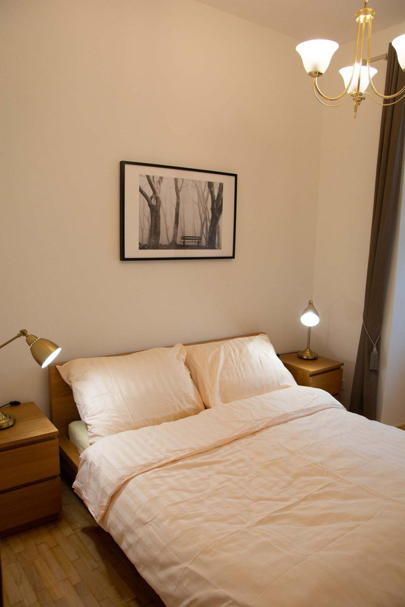 City Centre Apartment With Parking Prag Eksteriør billede
