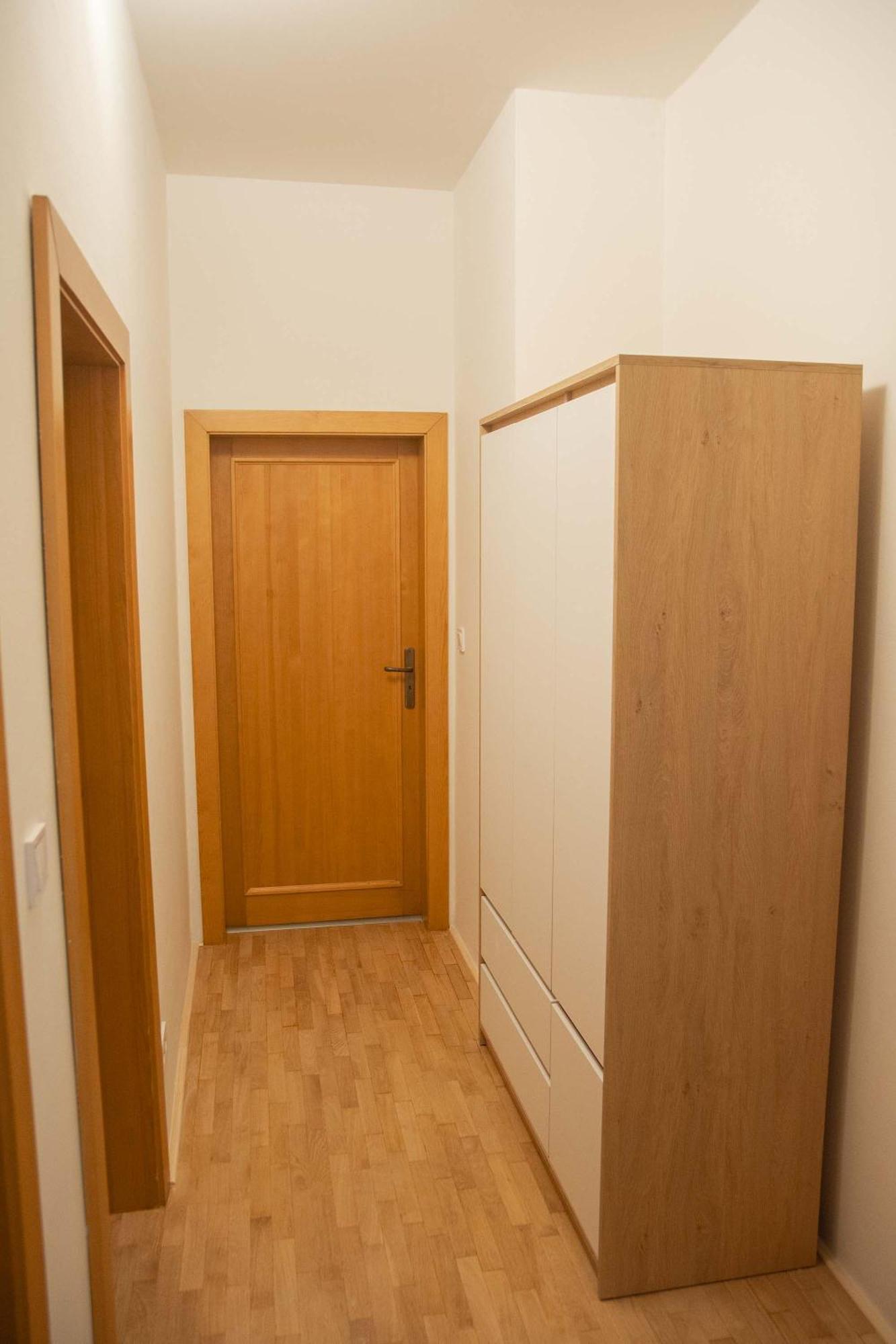 City Centre Apartment With Parking Prag Eksteriør billede